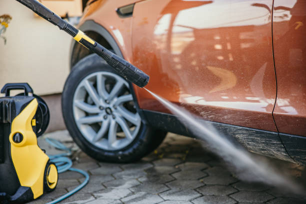 Best Roof Pressure Washing  in Cedar Bluff, VA