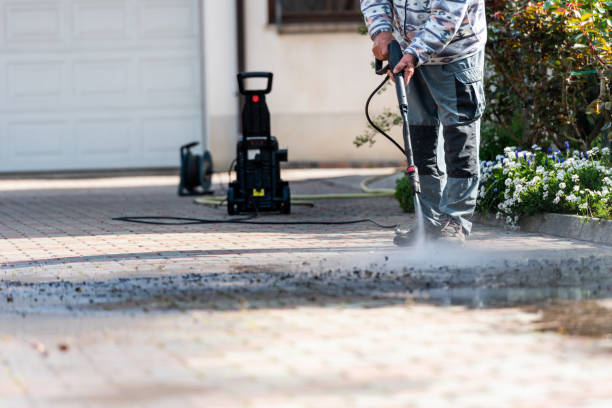 Why Choose Our Certified Pressure Washing Experts for Your Project Needs in Cedar Bluff, VA?